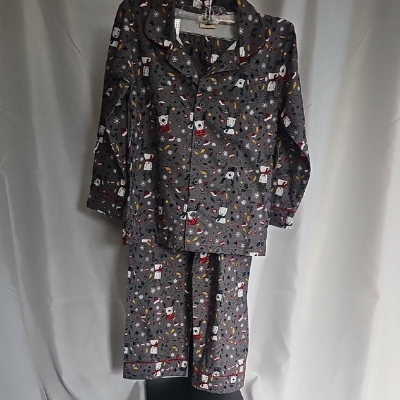 Bass Pro Shops Gray Pajama Set Cozy Winter Design - Picture 1 of 6